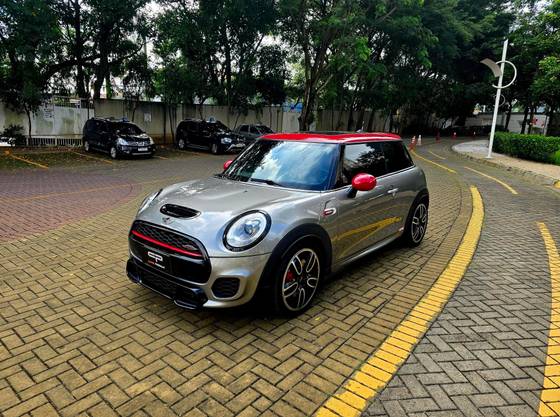 MINI COOPER 2.0 JOHN COOPER WORKS 16V TURBO GASOLINA 2P AUTOMATICO